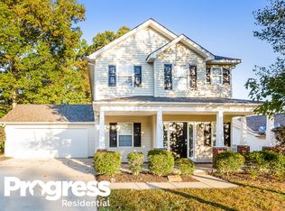 735 Continental Dr, Concord, NC 28025
