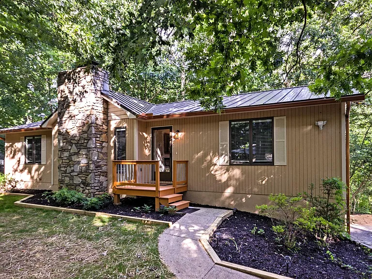 15 Hickory Hills Dr — Photo 25