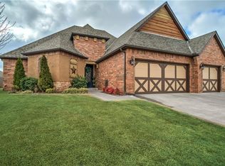 13304 NW 4th St, Yukon, OK 73099