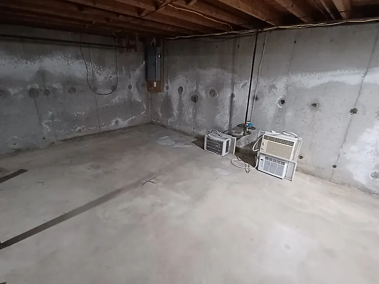 13 Orlando St — Photo 18
