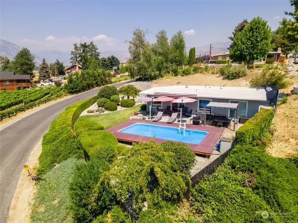 264 Chase Avenue, Manson, WA 98831