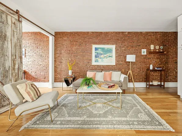 411 15th St APT M, Brooklyn, NY 11215