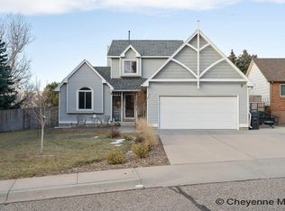 2841 Foothills Rd, Cheyenne, WY 82009