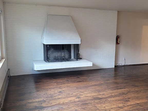 3rd image of 500 Boylston Ave E #202