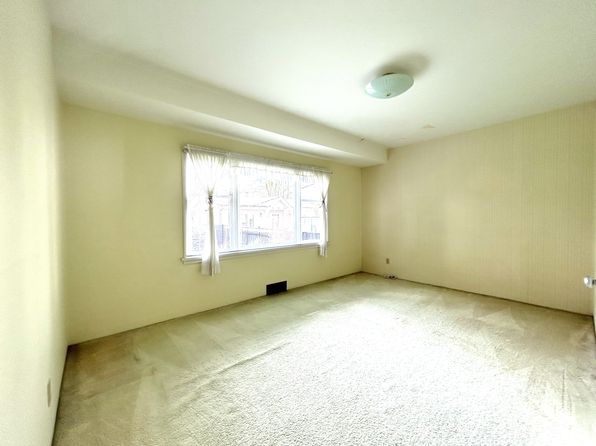 4 bedroom rental in Vancouver — photo 15
