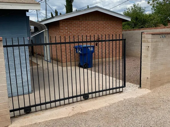 2636 E Adams St #2, Tucson, AZ 85716