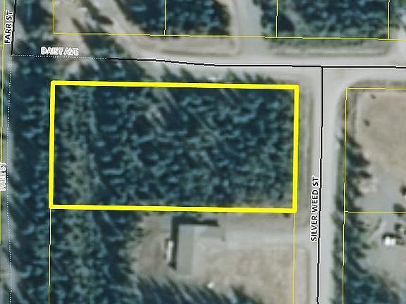 2nd image of 48475 Daisy Ave