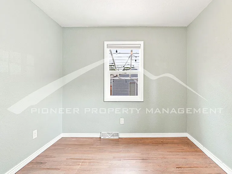 4457 Umatilla St — Photo 12