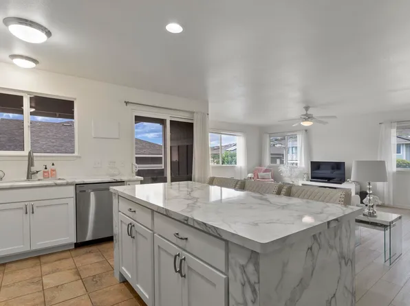 124 Hoolaau St Lot 138, Wailuku, HI 96793