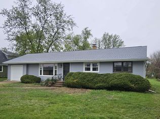 406 Sycamore Ln, Machesney Park, IL