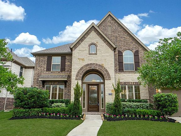 2nd image of 27818 Bandera Glen Ln