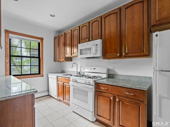 623 Whitney Ave #3, New Haven, CT 06511