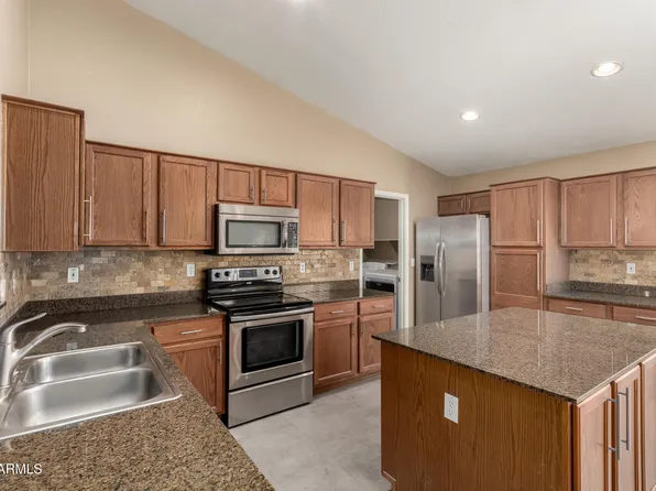 16214 W YOUNG Street, Surprise, AZ 85374