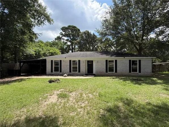 7057 Arbor Dr, Theodore, AL 36582