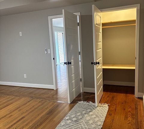 Spacious room