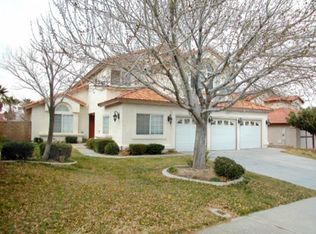 38855 Edgemont Dr, Palmdale, CA 93551