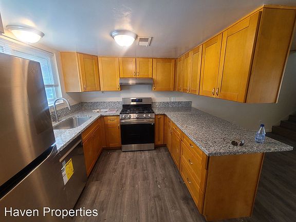 4th image of 209 Sharon Way APT 7