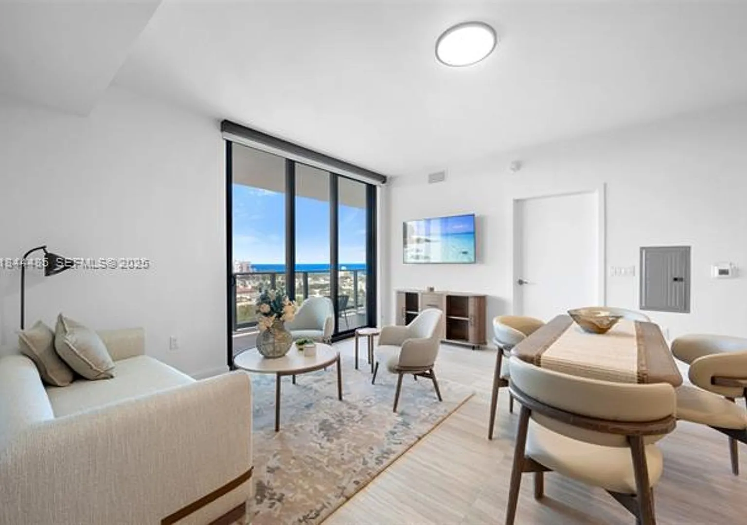 580 72nd St cu-1009, Miami Beach, FL 33141 — Photo 4