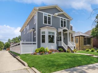 7049 N Ozanam Ave, Chicago, IL 60631