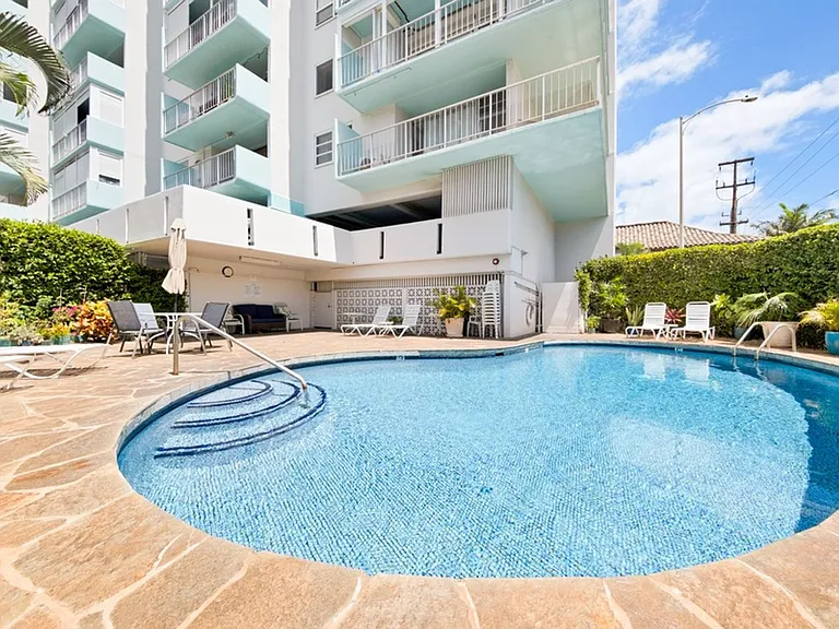 204 Kapahulu Ave #202 — Photo 24
