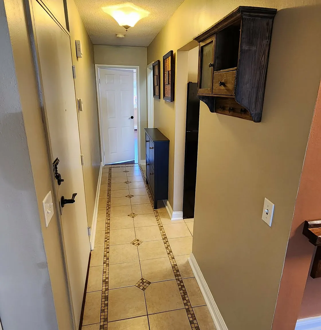 1 bed, 660 sqft, $1,200 — Photo 3