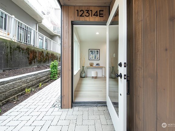 2nd image of 12314 14th Avenue NE #E