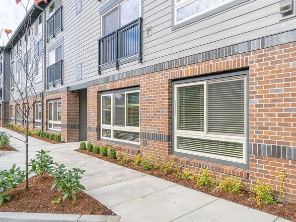 Market Village Apartments