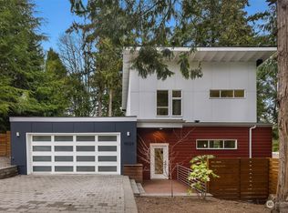 10726 Densmore Ave N, Seattle, WA 98133