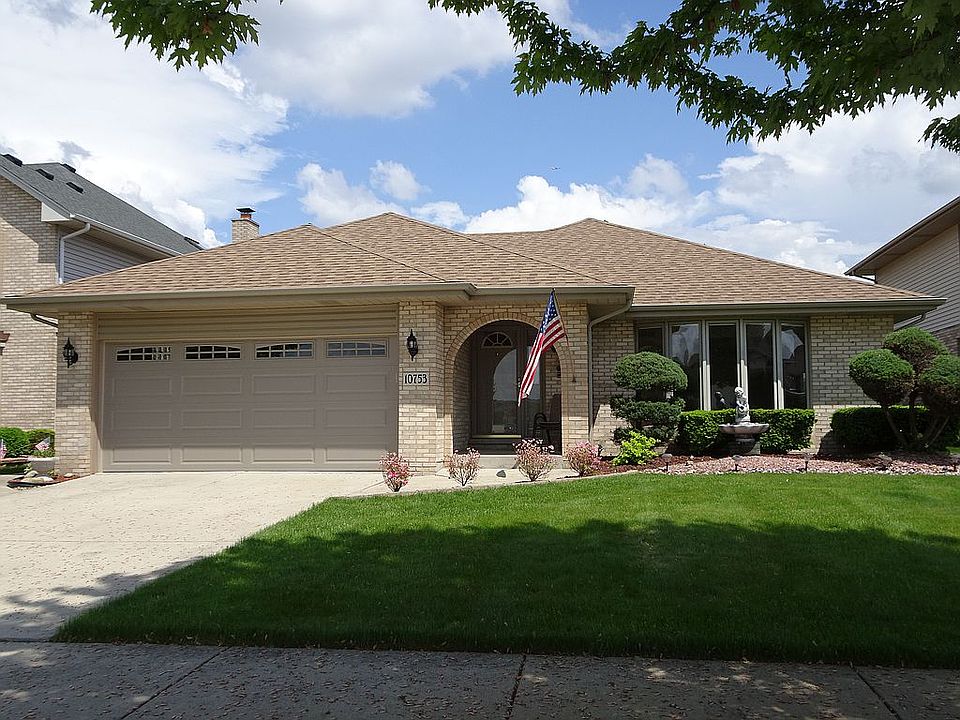 1st image of 10753 S Lorel Ave