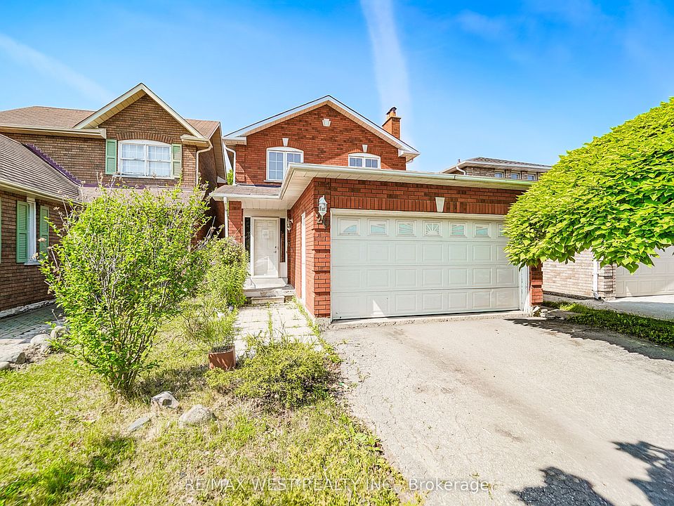 1st image of 20 Cranberry Cres