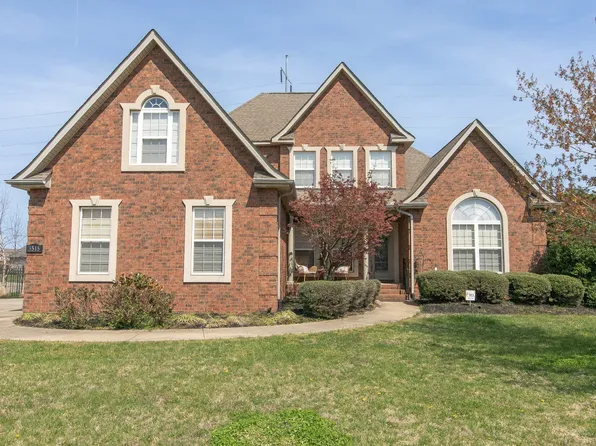 3515 Geneva Dr, Murfreesboro, TN 37128