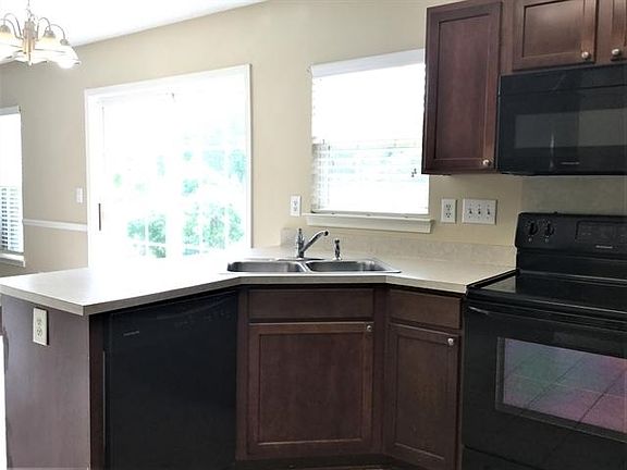 2nd image of 3756 Dashiel Dr