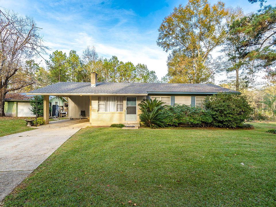 1st image of 25 Cherry Laurel Dr