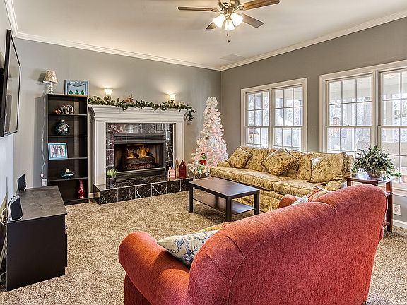 New carpet & paint/gas logs

