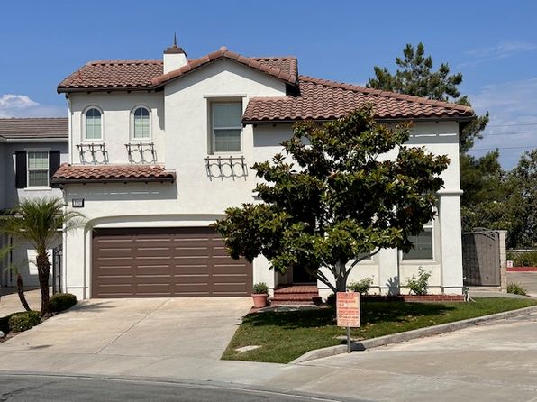 3703 Camino Cermenon