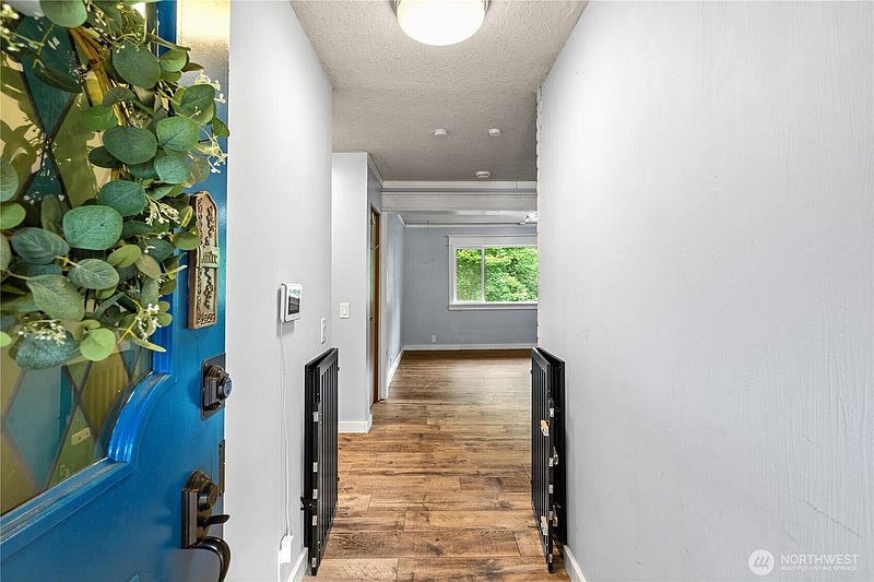 3rd image of 279 Holly Lane