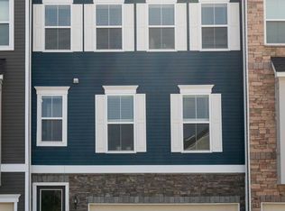 1445 Honeylocust Dr, Gambrills, MD 21054