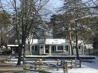 41 Sisson Rd, Harwich Port, MA 02646
