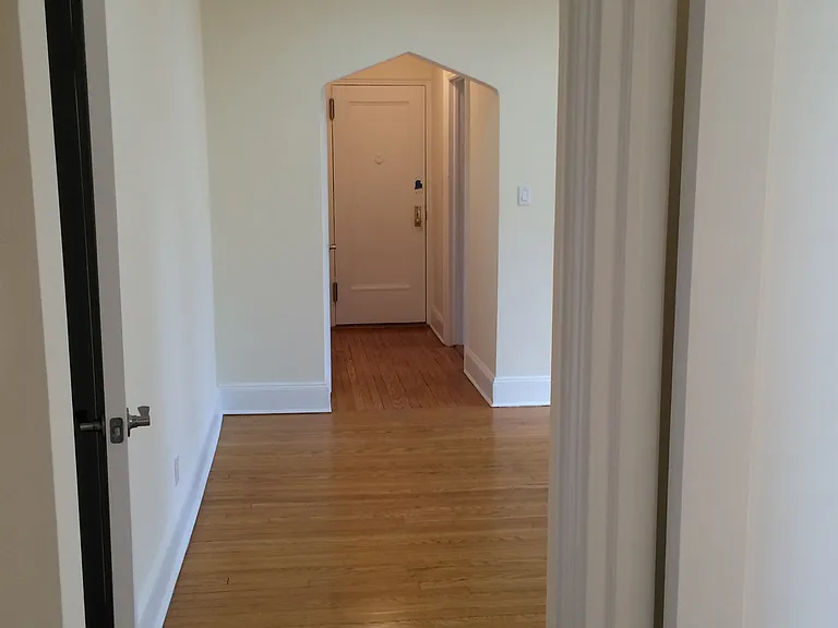 85-04 Forest Pkwy #1D — Photo 6