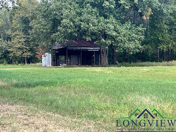 3rd image of 2078 County Road 4105