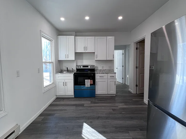 157 Chambers St #3 — Photo 12