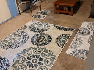 24 Harkfort Rd, Newark, DE 19702