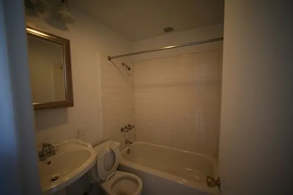 Rented by Alta Real Estate | media 15