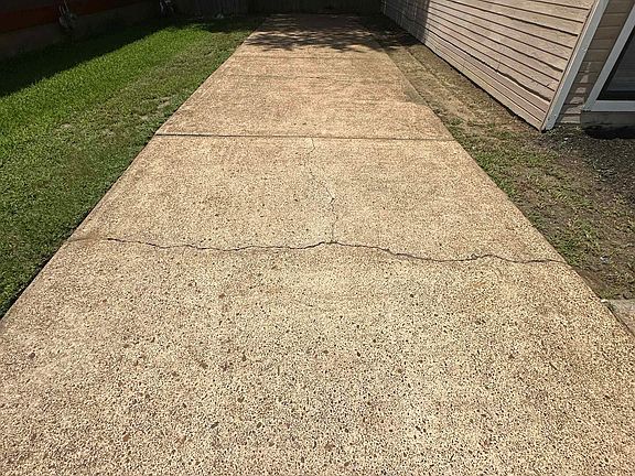 4th image of 6548 Birch Hollow Dr
