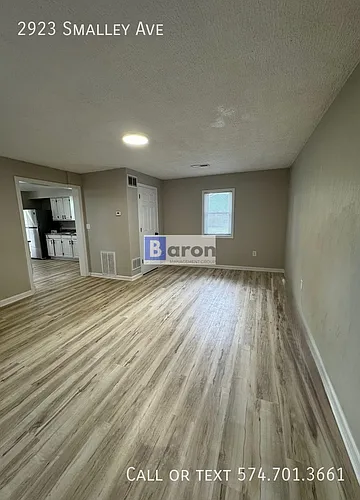 2923 Smalley Ave Photo 1