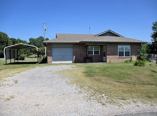 601 Hillcrest Ave, Tahlequah, OK 74464