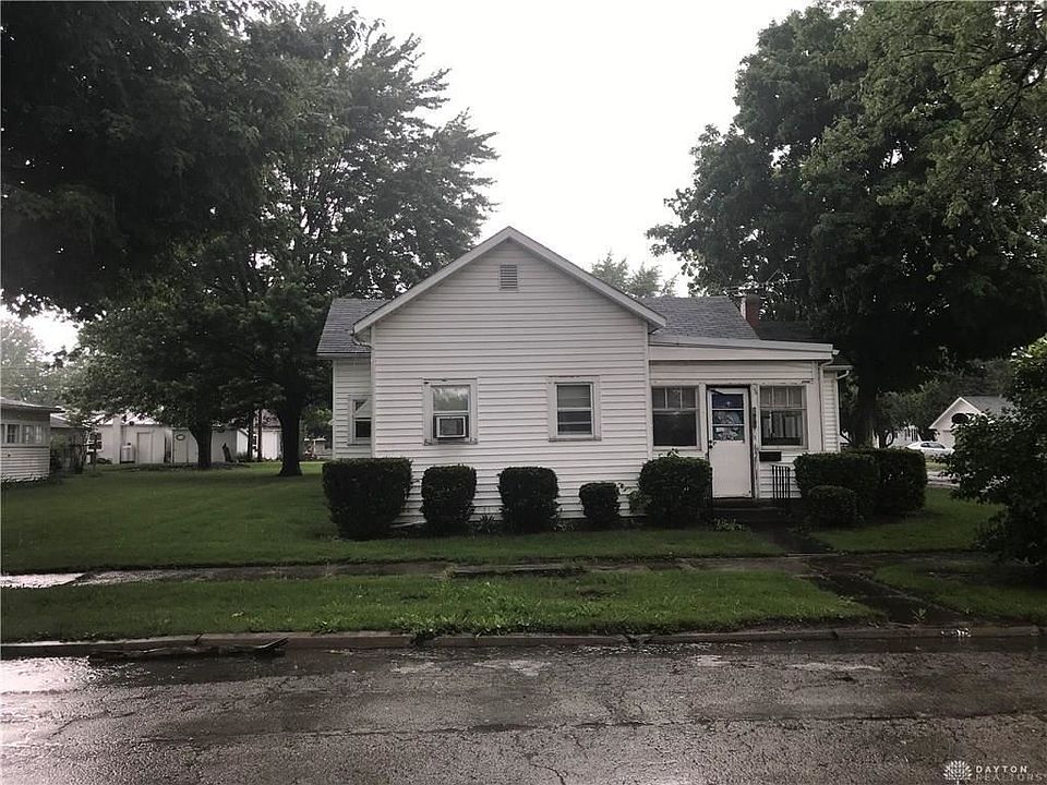 1st image of 500 W High St