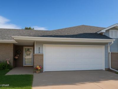 4133 24th Ave S, Grand Forks, ND, 58201