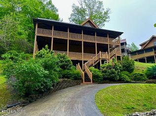 144 Poplar Creek Ct, Caryville, TN 37714