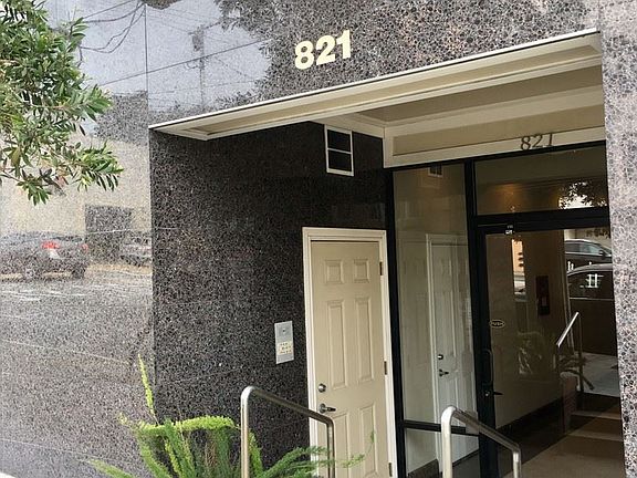 3rd image of 821 Taraval St APT C